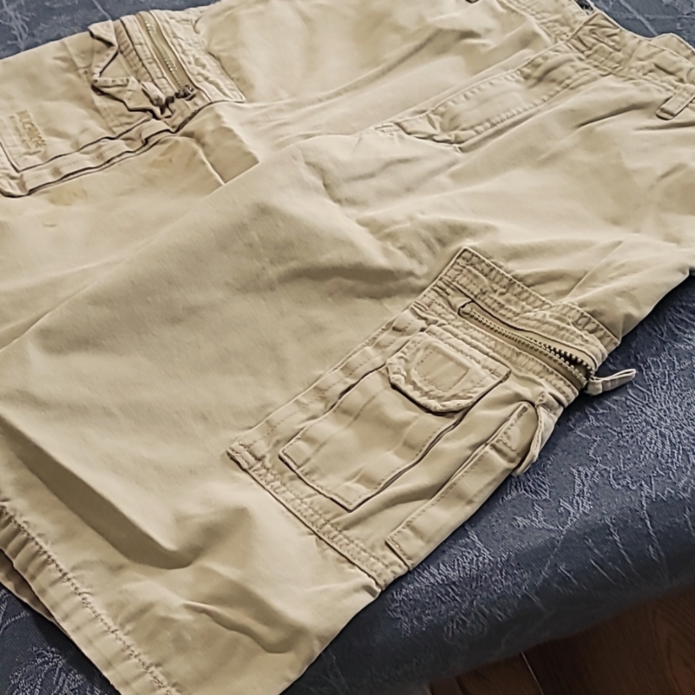 Men's cargo shorts LG 36